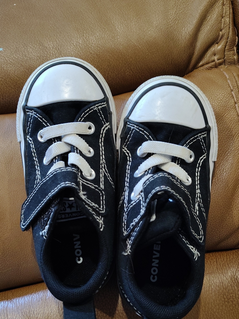 Converse Kids Size 8